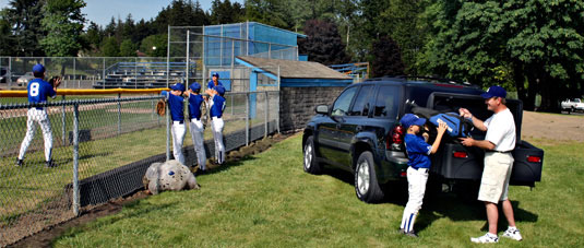 Hitch Cargo Carrier for Team Sports