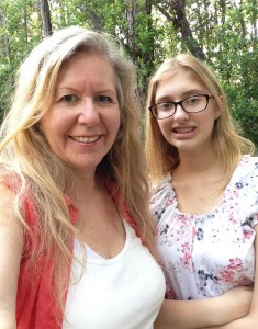 StowAway Standard Cargo Carrier owners Tracey and Sophia
